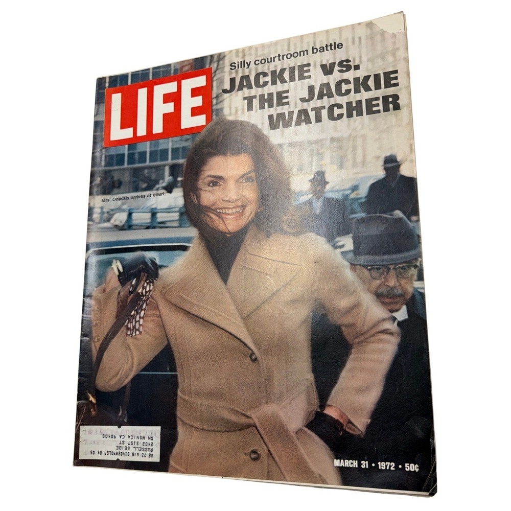 Vintage LIFE Magazine March 31 1972 Jackie Kennedy Onassis Jackie Watcher Issue